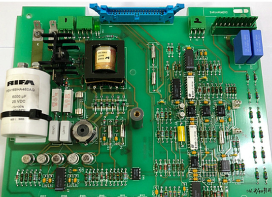 ABB SNAT631PAC 61049410B Quadro de accionamento de controlador de automação programável de alto desempenho