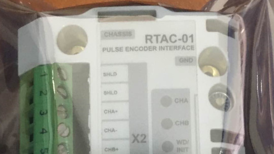 ABB RTAC-01 64610805 PULSE ENCODER INTERFACE RTAC-01 PLC DCS Fornecedor de peças sobressalentes
