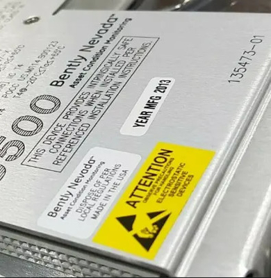 Bently Nevada 3500/25-01-03-00 135473-01 Keyphasor Módulo de entrada/saída de barreira interna com terminações internas