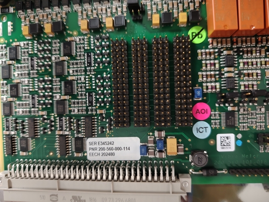 IOC4T 200-560-000-014 Cartão de E/S atua como interface de sinal Proteção de máquinas e monitoramento de condições básicas