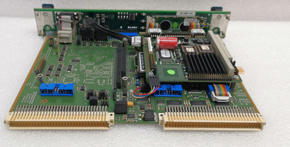 CPUM 200-595-072-122 Controlador do rack de cartões de entrada/saída e cartão de interface de comunicações