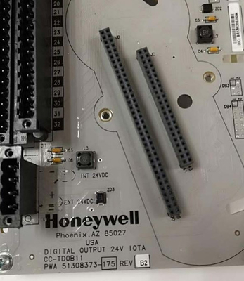 CC-TDOB11 Módulo de saída digital Honeywell Módulo de controlo industrial em existência