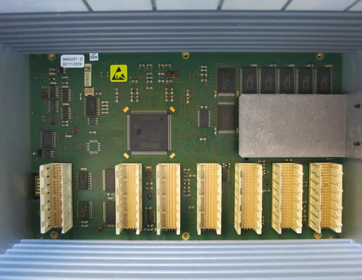 ABB PM802F 3BDH000002R1 AC800F Unidade Base Controlador de Campo Independente 800 CPU PLC