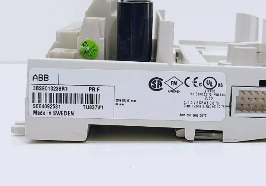 ABB TU837V1 3BSE013238R1 Extended Module Termination Unit 8x1 Fused Isol. Sinais