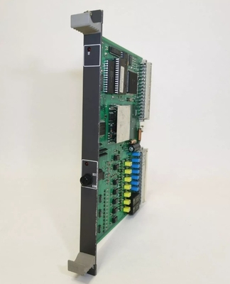 ABB 83SR06 GJR2395400R1010 Módulo de controlo industrial universal Processamento de sinal binário e analógico