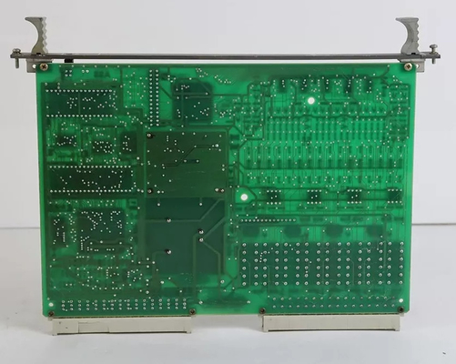 ABB 83SR07B-E GJR2392700R1210 Modulo PLC de placa de acoplamento de autocarros em estoque
