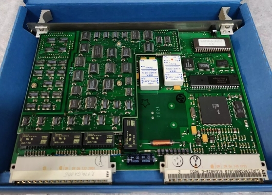 ABB 83SR07E-E GJR2392700R1210 Módulo de acoplamento de autocarro para sistema de controlo