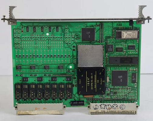 ABB 83SR04C-E GJR2390200R1411 Módulo de entrada digital Controlador lógico programável