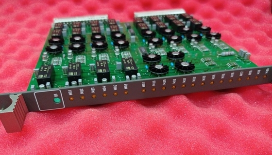 ABB 89NU04B-E GKWE853000R0200 Módulo de acoplamento para sistemas de controlo industrial