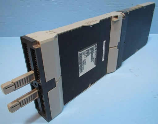 Foxboro P0400YE FBM04 0-20 MA Módulo de interface contém quatro canais de entrada analógicos Dc e quatro canais de saída