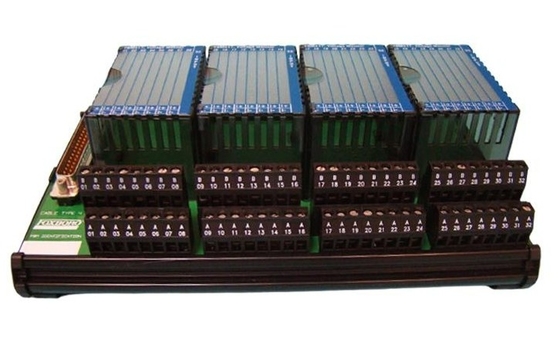Foxboro P0916CA FBM217 Trinta e dois módulos de interface de entrada discreta