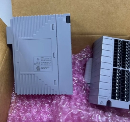 Placa terminal do módulo de entrada digital analógica com braçadeira de pressão vibratória dupla ATA4D-00 YOKOGAWA