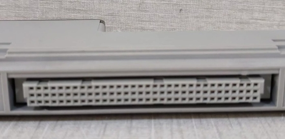ADM52C YOKOGAWA Modulo de saída de contato Transistor de contato 16 pontos de sinal Modulo isolado de alta qualidade
