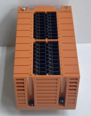 STB4D-10 YOKOGAWA 24 V DC Digital I/O Module Prossure Clamp Terminal Block Duplo redundante