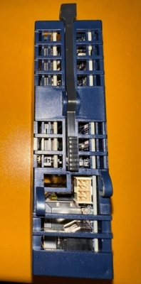 IC695CPE305 GE Realizar controlo em tempo real das máquinas, dos processos e dos sistemas de manipulação de materiais