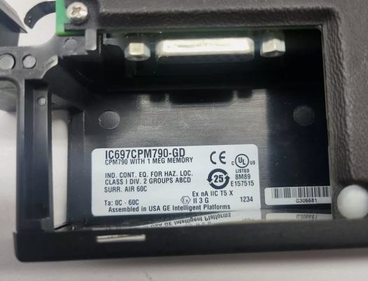 IC697CPM790 GE Central Processing Unit CPU Controller Module Sistemas de Redundância Tripla Modular