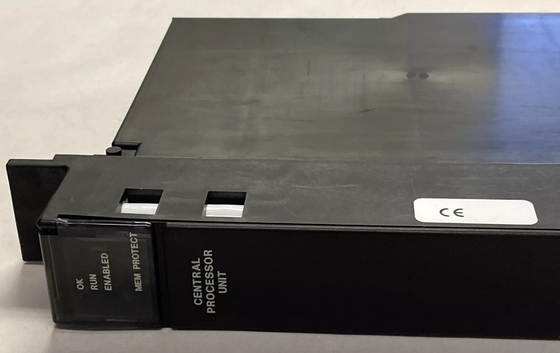 IC697CPM915 GE 32 MHz 32 bits Floating Point Central Processor Unit 1 Mbyte Memória