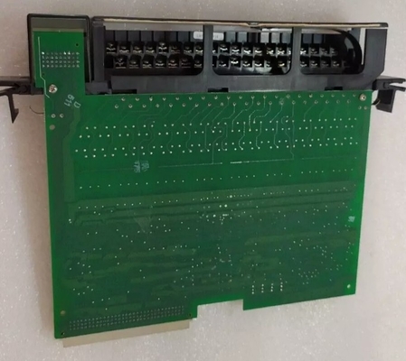 IC697MDL653 GE módulos de entrada discreta 24 Volt DC lógica positiva / negativa 32 pontos