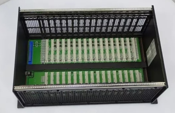 IC698CHS017 GE PACSystems RX7i Racks 17 Slot Front And Rear Mount Configurações de CPU e I/O