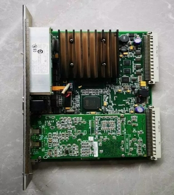 IC698CPE010 Unidade Central de Processamento GE CPU comunica com I/O e módulos de opção inteligente 300MHz Celeron Microprocessador