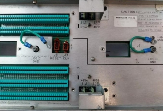 Honeywell 51402455-100 Módulo D/N Classic Backpanel 2 NODE CFA