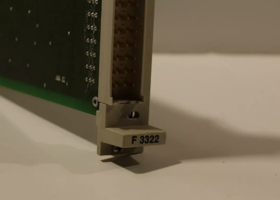 F3222 Interruptores de proximidade do módulo de entrada HIMA de 8 canais