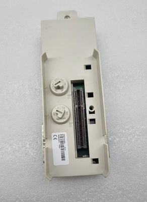 TP858 3BSE018138R1 Placa de base ABB para módulo de interface DDCS
