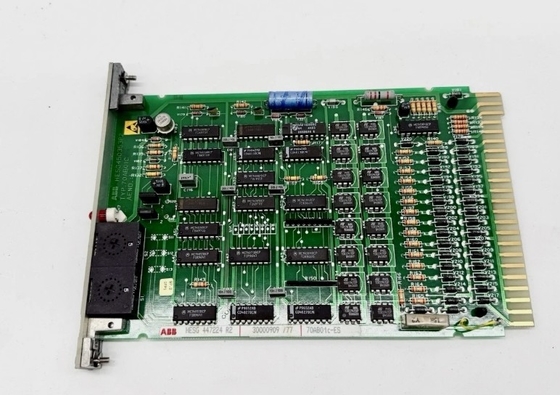 70AB01C-ES HESG 447224 R2 ABB Painel de controlo do módulo de saída binário