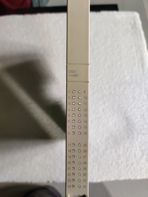 ABB DSDI 110AV1 3BSE018295R1 Painel de entrada digital 32
