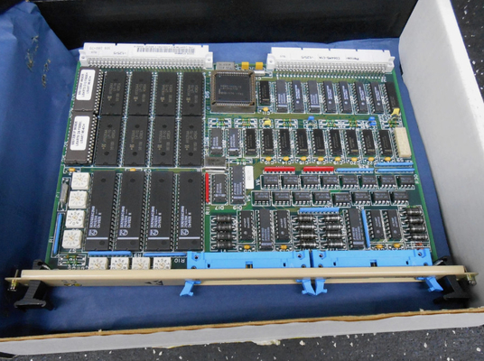 USART86-8CH+MEM 57088648 Painel de controlo de comunicação ABB