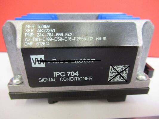 IPC704 244-704-000-042 A1-B01-C100-D50-E5-F2000-G0-H0-I0 Condicionador de sinal