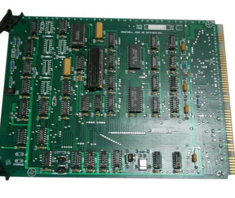 Honeywell 30731823-001 A/D Mux Placa de circuito PLC 24Vdc 110mA Novo módulo de controle de condição