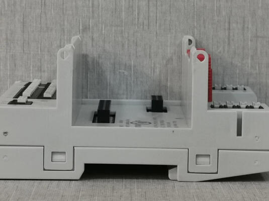 Honeywell XS821-22 24Vdc 110mA Socket Terminal de saída flutuante com módulo e design de separação de base