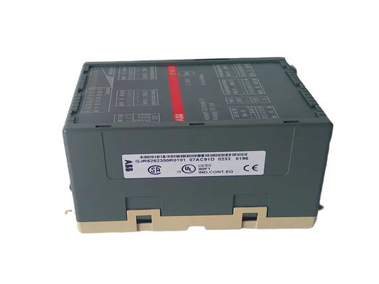 Módulo de saída análoga GJR5252300R0101 de 07AC91 Abb