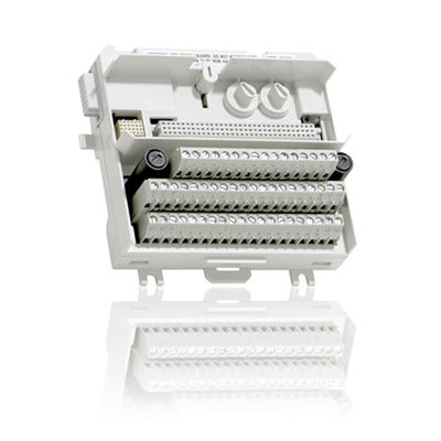 TU830V1 ABB S800 estendeu os terminais 3BSE013234R1 do sinal da unidade 2x16 da terminação do módulo