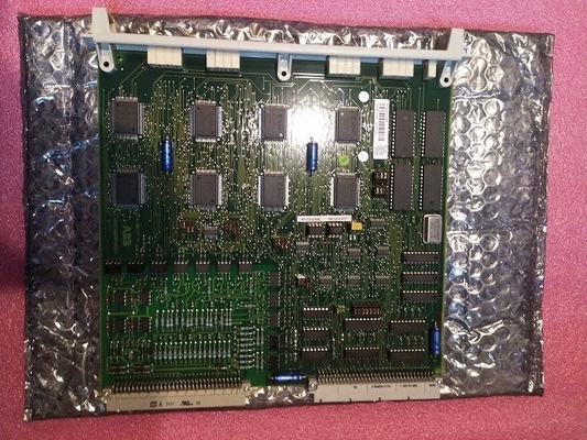 Os módulos do I/O da obra-prima 200 de DSDP170 ABB pulsam contando as peças sobresselentes 57160001-ADF do PLC da placa