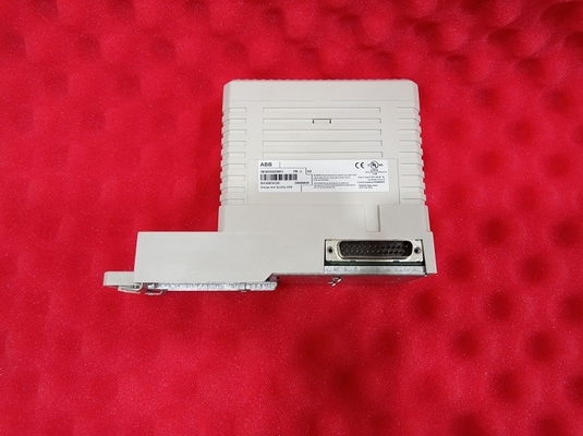 DCS 3BSE030220R1 do I/O da relação do PLC AC800M Hardware PROFIBUS-DP/V1 de CI854AK01 ABB