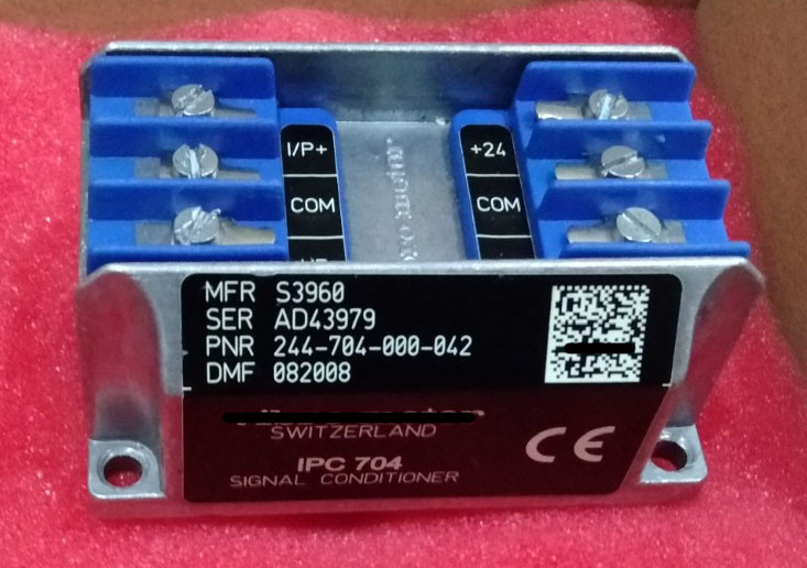 IPC704 244-704-000-042 Condicionador de sinal para sensores de materiais piezoelétricos normalizados