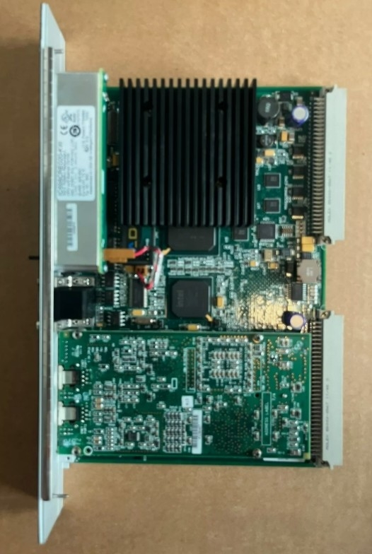 IC698CRE020 GE CPU Module 700 MHz PAC Systems RX7i CPUs com Firmware Versão 2.01
