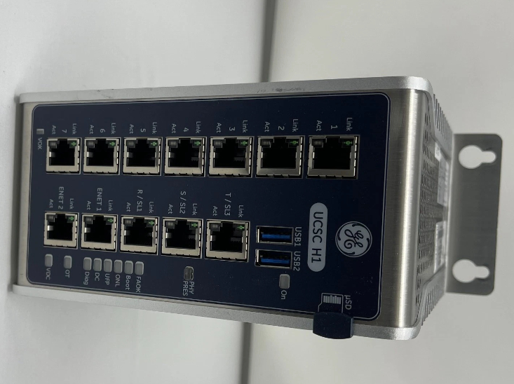 Controlador GE Mark VIe IS420UCECH1B