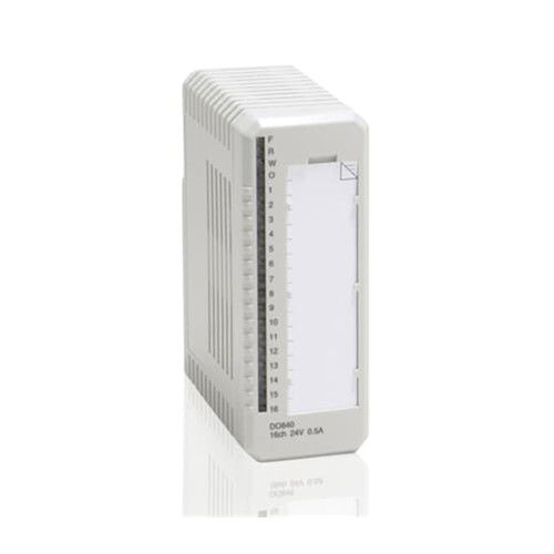 Peças sobresselentes 3BSE020838R1 do PLC da C.A. da C.C. do módulo de saída 24V de DO840 ABB Digitas S/R 16 ch