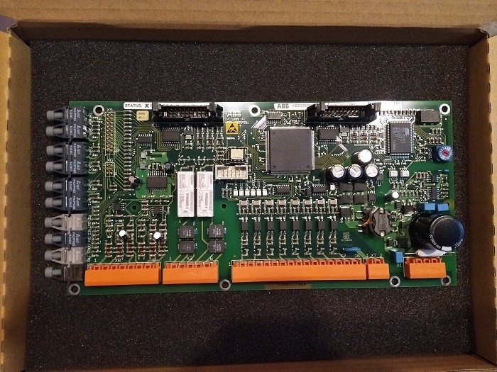 UFC719AE01 ABB UF C719 AE01 Unidades de Fonte de Alimentação Placa de Controle PLC Peças Sobressalentes 3BHB003041R0001