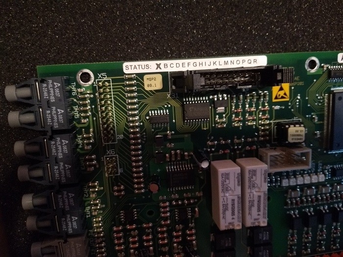 UBC717AE01 ABB UB C717 AE01 Unidades de Fonte de Alimentação Placa de Controle PLC Peças Sobressalentes HIEE300927R0001